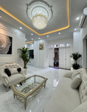 nhà đẹp thuỵ khuê - diện tích rộng, gần hồ tây, 66m*4 tầng, mặt tiền 8m, 14.3 tỷ