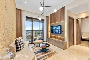 chủ bán chcc hùng vương plaza q.5 dt 117m2 -3pn 3wc. giá 9ty, sổ hồng. liên hệ: hương