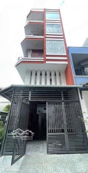 view công viên - giáp tân phú - 4 tầng - hẻm nhựa - nhỉnh 5 tỷ