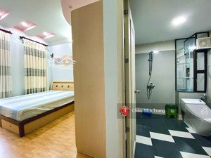 bán nhà hẻm 3 tầng nguyễn thiện thuật- dt: 73,5m2 giá 11ty