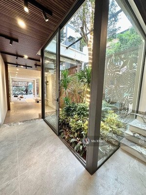 bán nhà vũ đức thận, lô góc, đẹp kịch trần bay phấp phới: 98m2, 7tầng, tặng nội thất, giá 25 tỷ