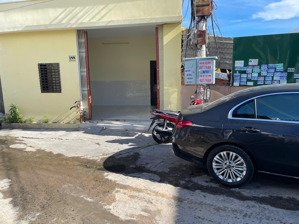 cho thuê nhà nguyên căn, tại 188 dương vân nga, tp nha trang. để ở và kinh doanh, mặt tiền 6 m