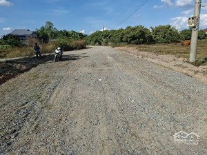 750tr, đất làm nhà vườn giá rẻ gần kcn hiệp thạnh, tây ninh