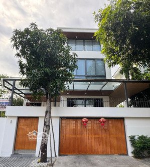 khan hiếm bán biệt thự 4 tầng 176m2 chỉ 39 tỷ ngay trung tâm quận 3 lê văn sỹ 8,8 x 20m