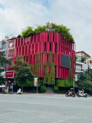 giảm 10 tỷ còn 60 tỷ bán gấp toà nhà mặt tiền hoàng trọng mậu kdc him lam quận 7 đang cho spa thuê