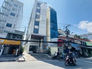 bán tòa nhà 1300m2 sàn giá 60tỷ hầm 7 tầng đang cho thuê 200tr/th mặt tiền ung văn khiêm bình thạnh