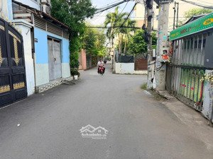 lô góc sau lưng chợ hiệp bình 153m2 giá 7.7 tỷ xây được 4 tầng sổ sẵn mua sang tên công chứng ngay