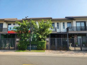 nhà phố dự án waterpoint nam long giá rẻ nhất