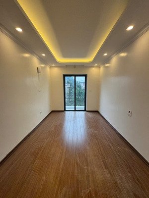 bán nhà riêng đức giang, 7,85 tỷ, 30m2, giá tốt
