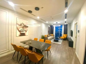 bán chung cư cao cấp hoàng thành tower - 114 mai hắc đế, 3pn 125m2, full nội thất lh: 