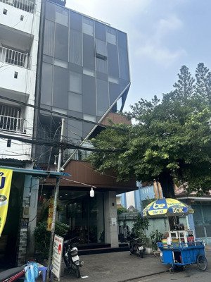 36 tỷ . toà nhà góc 2 mặt tiền nguyễn hữu tiến q. tân phú. 6.2 x 26m