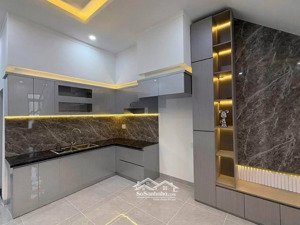 duy nhất nhà sổ hồng riêng gần vòng xoay an phú full tiện ích - giá siêu tốt