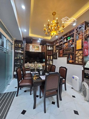 siêu phẩm phan đình giót 38mx5t mt5,2m sổ vuông đẹp nội thất full đồ ,mặt ngõ thông giá đầu tư