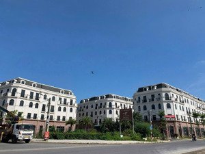 bán nhà 3 mặt tiền, mặt chính đường nguyễn viết thứ - sơn đồng center