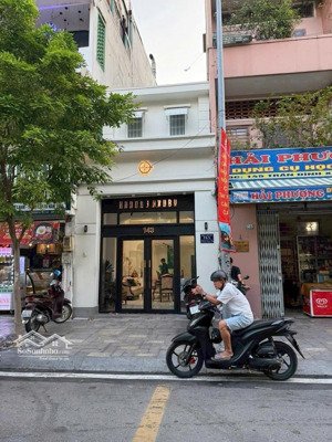 giảm sốc 1.2 tỷ - mt trần đình xu 4.1x16.6m cn 57m2 - 2 tầng lửng - hđt 40 tr/tháng - bán 23.8 tỷ