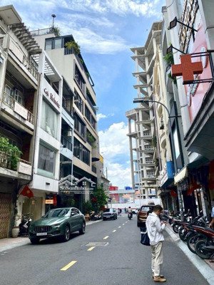 giảm sốc 2.2 tỷ - mt đặng thị nhu 4x13m cn 52m2 - 4 tầng - hđt 2.800$ - bán 42.8 tỷ