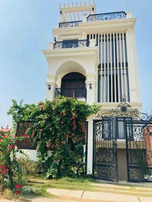 siêu khan hiếm - giảm sốc 2.2 tỷ - biệt thự mt trương văn bang 7x18.5m - hầm 4 tầng - giá 22.8 tỷ