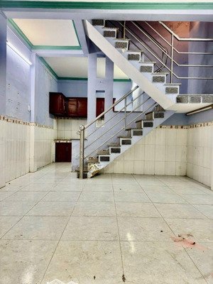 bán nhà 2 tầng, đường lê văn khương, phường hiệp thành, q12, tp hcm.