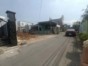 bán đất gần trung tâm hành chính p. dĩ an - đất nở hậu