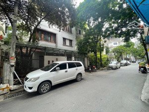 bán biệt thự mễ trì thượng, nam từ liêm, phân lô, vỉa hè 137m, mt 8m, chỉ hơn 30 tỷ
