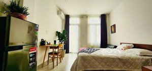 cho thuê căn studio đầy đủ nội thất xịn xò, ban công thoáng ánh sáng, đường phạm viết chánh kế q1