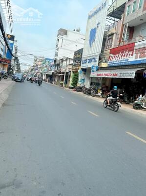 Cho thuê nhà kinh doanh mặt tiền đường Nguyễn Đình Chiểu,TP Bến Tre