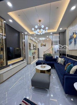 bán nhà phan huy ích, 4 tầng hẻm xe hơi, một con đường kết nối loạt trục lớn, tiện ích bao quanh