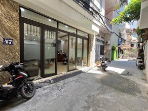 bán nhà vĩnh hưng, hoàng mai, trước nhà rộng 5m, dt 38m nhà đẹp dân xây mặt tiền rộng