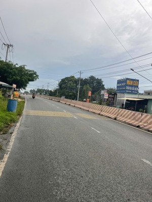 2084m2 đất mặt tiền dt744 an tây , bến cát - ngay cạnh khu công nghiệp rạch bắp - giá 14 tỷ