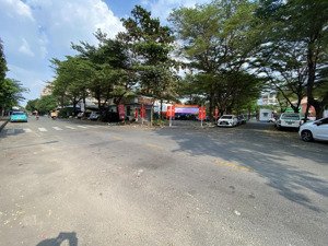 nhà mặt cạnh mặt tiền lưu chí hiếu 60 m 3 pn hem oto thông 5.4 tỷ rẻ