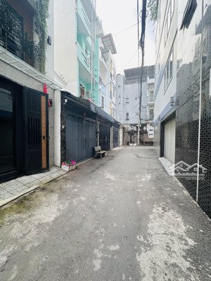 quang trung, p8 gò vấp - oto vào nhà - 64m2 (4x16m)- tiện xây mới 4-5 tầng - sổ riêng - 6.3 tỷ