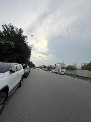 bạch đằng bình thạnh: quỹ đất gần 300m², cực hiếm còn sót lại! 8.5x32m giá 30 tỷ