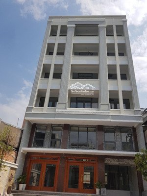 cho thuê tòa nhà mt đường lũy bán bích mới xây 8*25m hầm 6 lầu giá 50tr