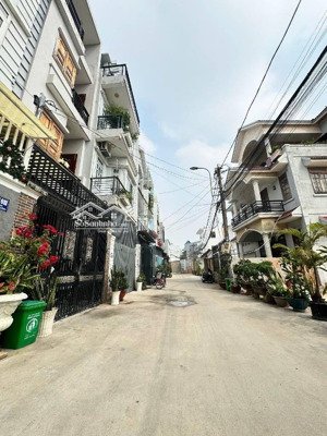 lô đất - hxt - đường 339, phước long b - 100m2 (4,5 x 22) - 8.x tỷ tl - ngay đỗ xuân hợp