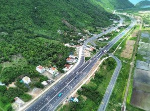 đất mặt tiền ql1a - xã vạn thắng - vịnh vân phong