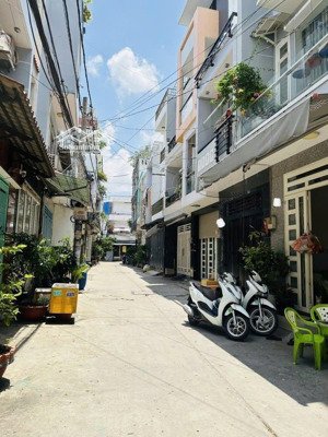 nhỉnh 4 tỷ - 48m2 ( 4 x 12) - đường 6m thông - 2pn - cỏ pn trệt - khu cao tầng