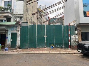 cực hiếm - chủ cần kinh tế bán mảnh đất mặt phố cầu giấy ba đình - mặt tiền 8m, giá chỉ hơn 300tr/m