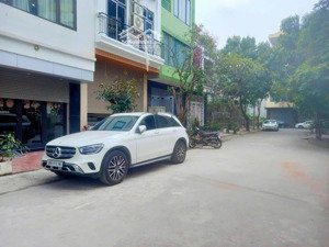 bán nhà đại mỗ nam từ liêm ô tô đỗ cổng vị trí đẹp dân xây 35m 5 tầng giá 6.8 tỷ
