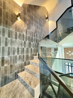 xem ngay nhà 4 tầng sổ riêng - đường xe tải tránh, kdc đồng bộ - tp thủ đức - chỉ nhỉnh 4tỷ