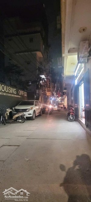 cần bán nhà 5 tầng ngõ phố văn cao ba đình giá chỉ 8.5 tỷ