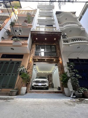 bán nhà phân lô mới đẹp ở ngay, trần quốc hoàn - khu đh sư phạm 45m2, 7t thang máy, 21 tỷ gara ôtô