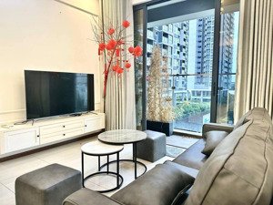 one verandah 2pn trực diện sông full nội thất sổ sẵn sang tên giá 8.3 tỷ hiếm thị trường