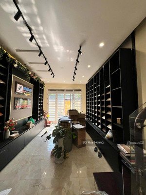 phân lô - vỉa hè - ô tô tránh đỗ - 20m ra mặt phố - tt thanh xuân - nguyễn xiển - 56m2 chỉ 19,5x tỷ