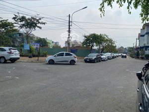 khu nhà phố (27 căn) nguyễn văn tiết p. lái thiêu, 5,7 tỷ 5x21, nhà 1 trệt 2 lầu đợt đầu