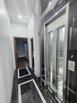 đón tết cùng căn hộ xuân phương - 40m2 - 5 tầng thang máy- ô tô nhỏ đỗ cửa- thoáng sáng.