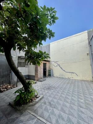 Bình Hòa Thuận An Nhà Cấp 4 Cách 50 M Ra Tỉnh Lộ 43 DT 200 M2 Giá 4,75 Tỷ