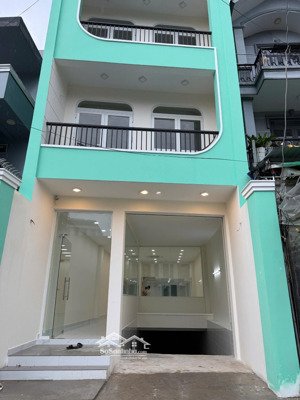 cho thuê mặt bằng đối diện đại học văn lang, 100m2 chỉ 29tr