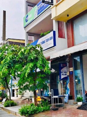 mặt tiền lê trọng tấn 20m ngang 6m hiếm 3 tầng sẵn dòng tiền chỉ 11 tỷ tl