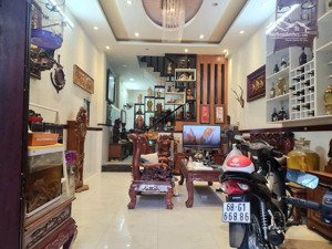 gấp bán nhà vườn lài, hẻm xe tải 8m thông tâ hương, 56m2, 3 tầng ở + kinh doanh, chỉ 8 tỷ xíu tl