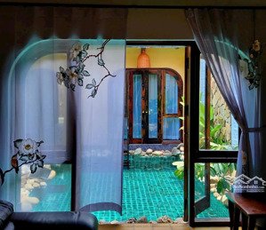 chính chủ bán villa 3pn + 3wc, 2 mặt tiền, có bể bơi tại 125 lạc long quân, hội an 17 tỷ, 223m2